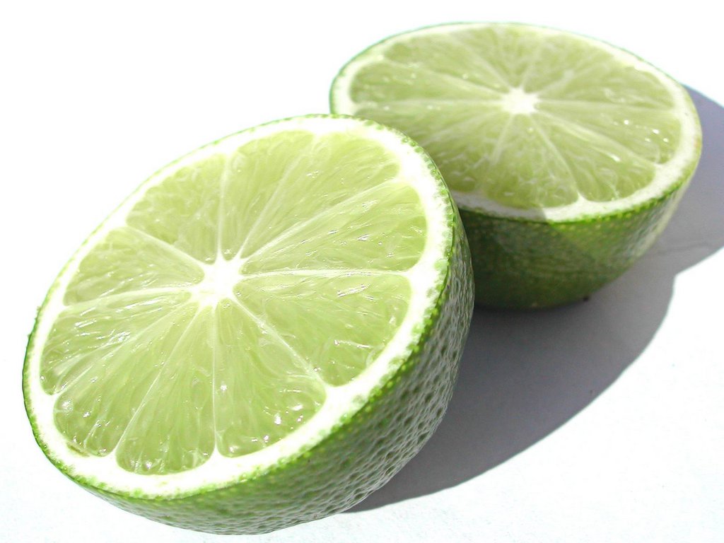 loai-bo-vet-tham-tren-mat-voi-3-loai-mat-na-trai-cay-re-tien. 2