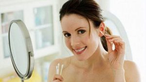 Bị ngứa lỗ tai do đâu