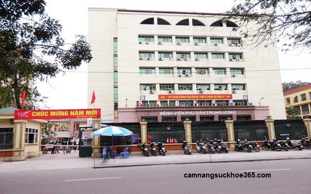 Khám u xơ cổ tử cung tại bệnh viện Phụ sản Trung ương