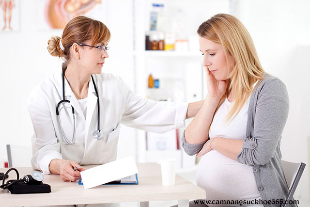Nói chuyện với bác sĩ khi bị viêm âm đạo thai kỳ
