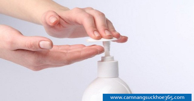 Vệ sinh vùng kín đúng cách để hạn chế khí hư thất thường