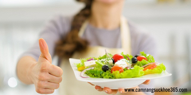 Nên ăn gì để hết bị ra huyết trắng?