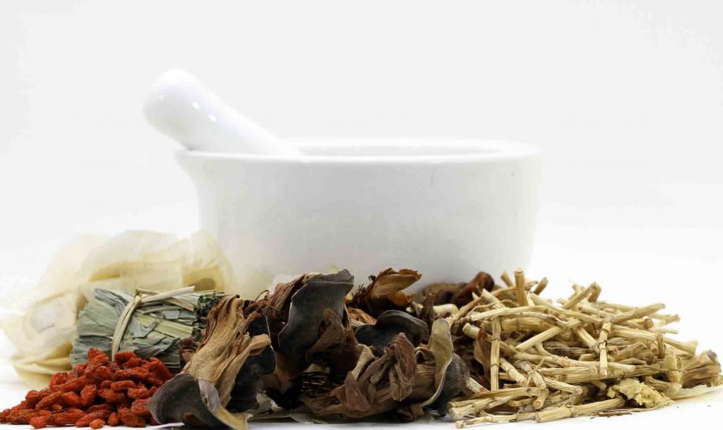 chữa viêm da cơ địa bằng thuốc đông y