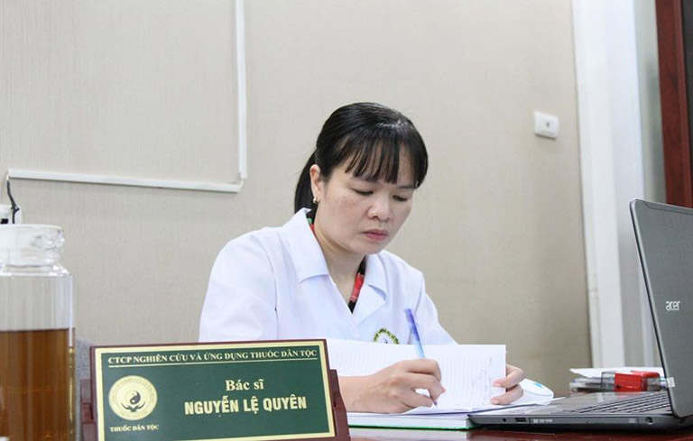 Bác sĩ Lệ Quyên -Một trong những bác sĩ có chuyên môn cao trực tiếp điều trị mất ngủ tại Thuốc dân tộc 