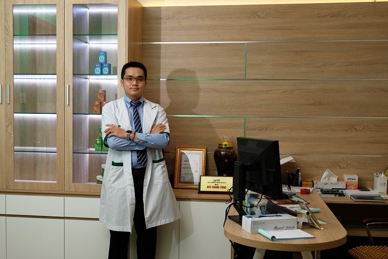 Bs Trần Mạnh Xuyên: Điều trị đa khoa, từng công tác tại Bệnh viện Đa khoa An Phước Sài Gòn