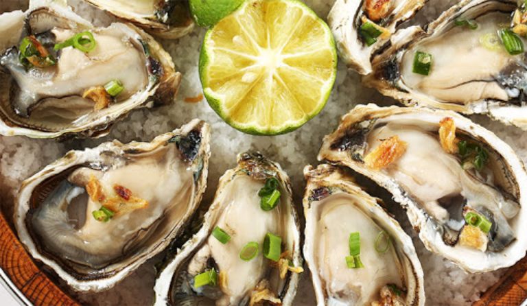 Hàu tươi là một món ăn bổ dưỡng, tốt cho sinh lý nam giới