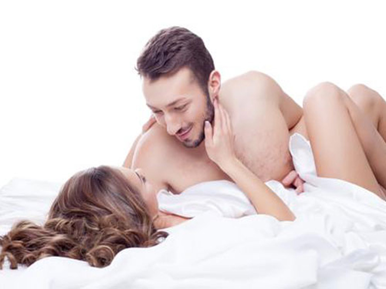 Chồng bị rối loạn cương dương phải làm sao - Thử đổi mới cảm giác trong chuyện ấy